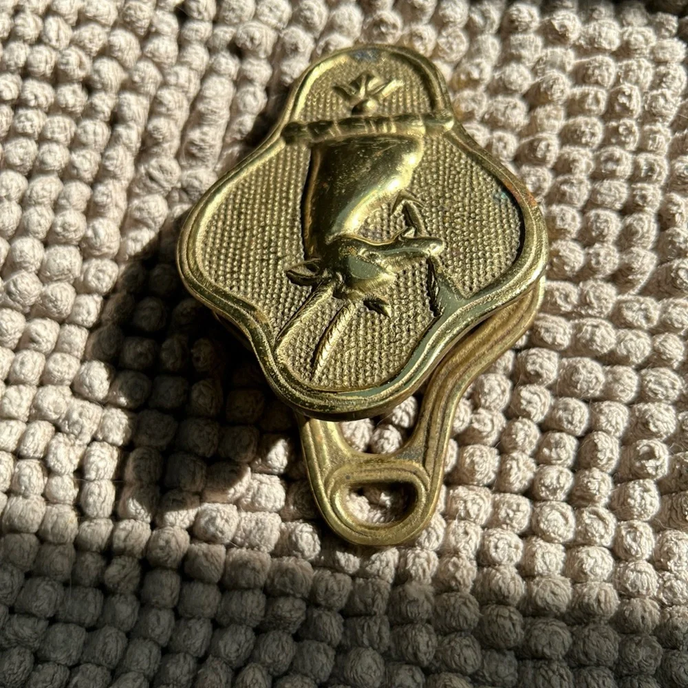 Virginia Brass Crafters Randolph CW 7-45 Solid  Paper Clip Holder